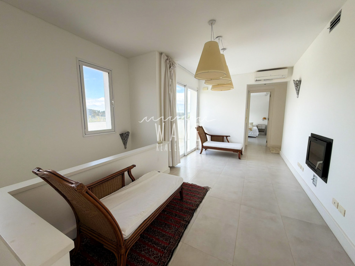 Casa ID.6136 -  Espectacular residencia de 6 suites en Laguna Estates | 5.000 m² de terreno y vista a Laguna Blanca