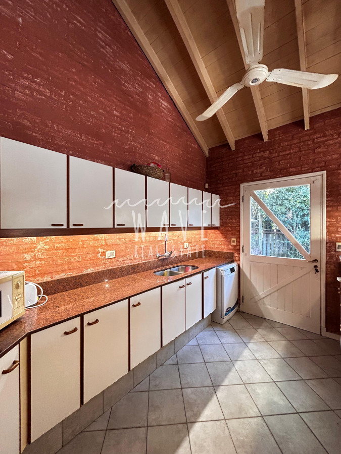 Casa ID.3955 - Venta Casa Barrio Privado, Punta del Este 