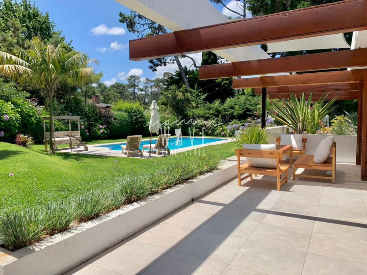 Casa ID.4289 - Moderna casa en alquiler temporal playa mansa 