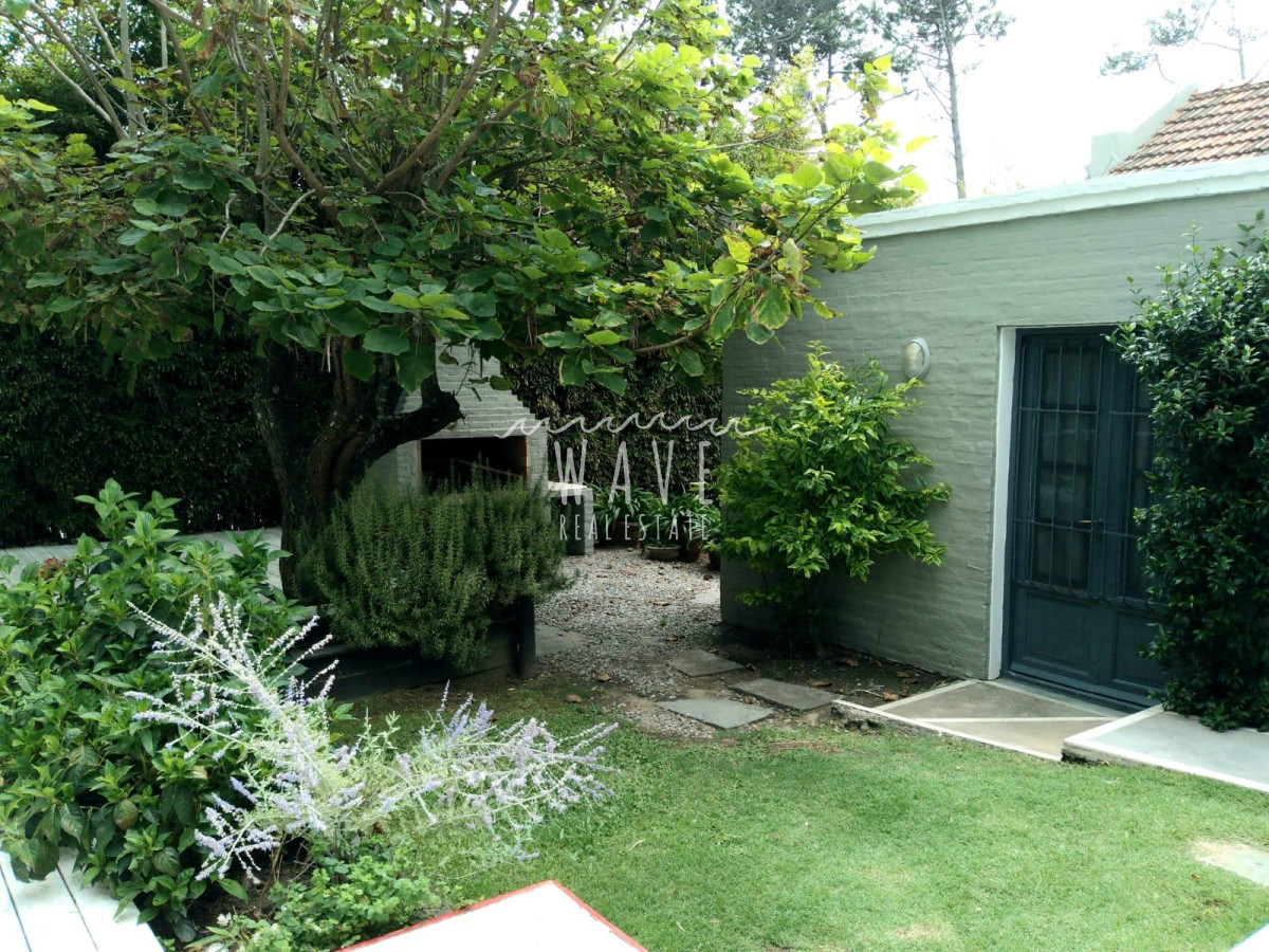 Casa ID.4 - Excelente casa en la mejor zona de Montoya ( 30% debajo de su valor)