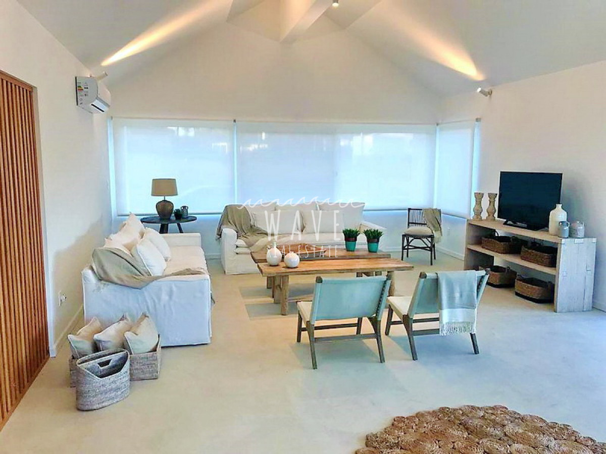 Casa ID.807 - Venta de casa de 5 dormitorios en Pinar del Faro