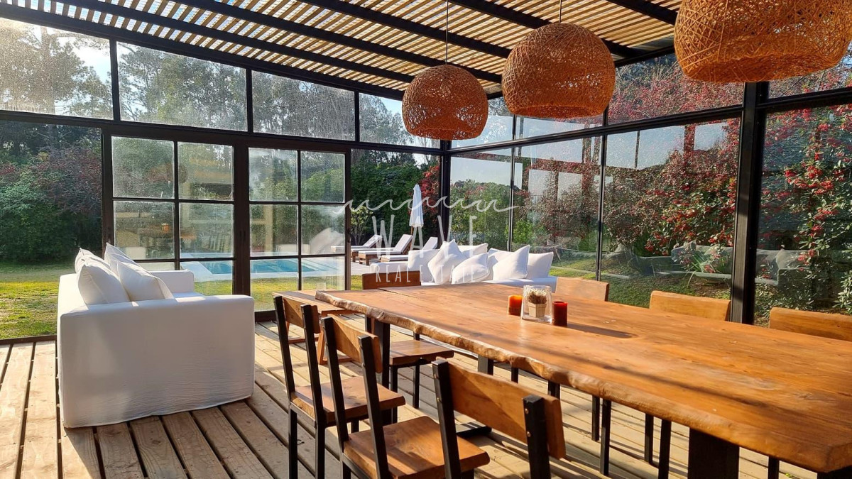 Casa ID.5287 - Hermosa casa en venta y alquiler anual 