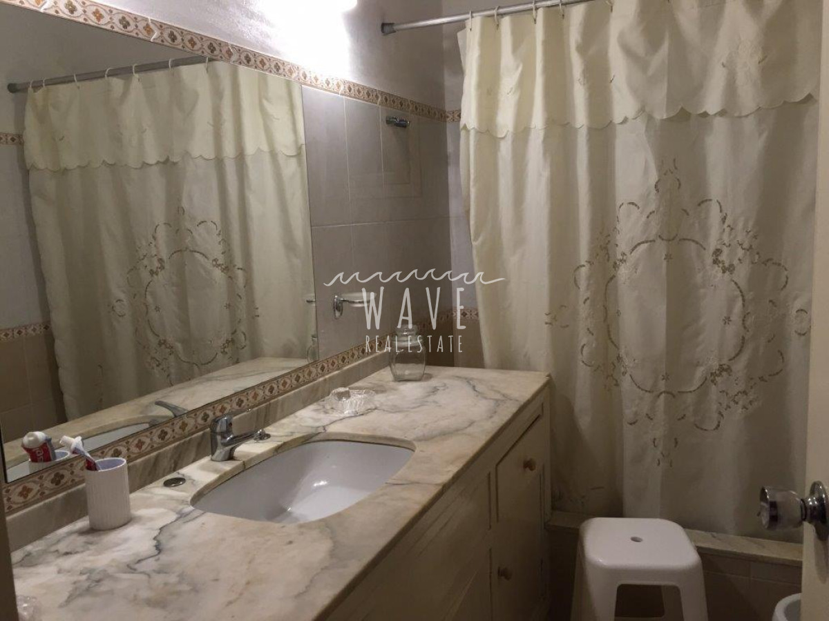 Casa ID.15 - Venta Casa 4 Dormitorios 3 Baños en Golf - Punta del Este