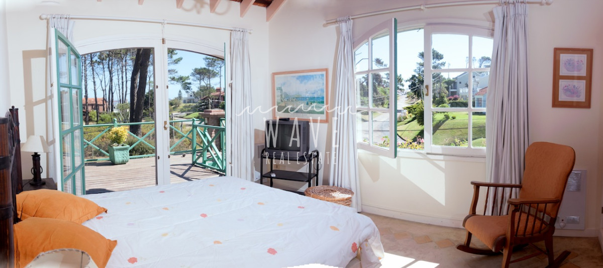 Casa ID.1217 - Alquiler Temporal de Casa de 4 dormitorios, en Montoya, La Barra, Punta del Este.