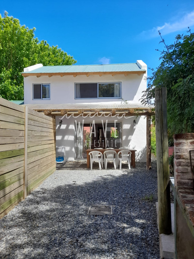 Casa ID.1576 - La Barra 2 dormitorios disponible alquiler anual