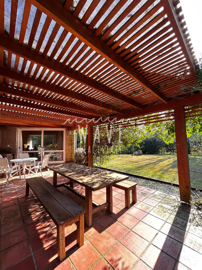 Casa ID.3955 - Venta Casa Barrio Privado, Punta del Este 