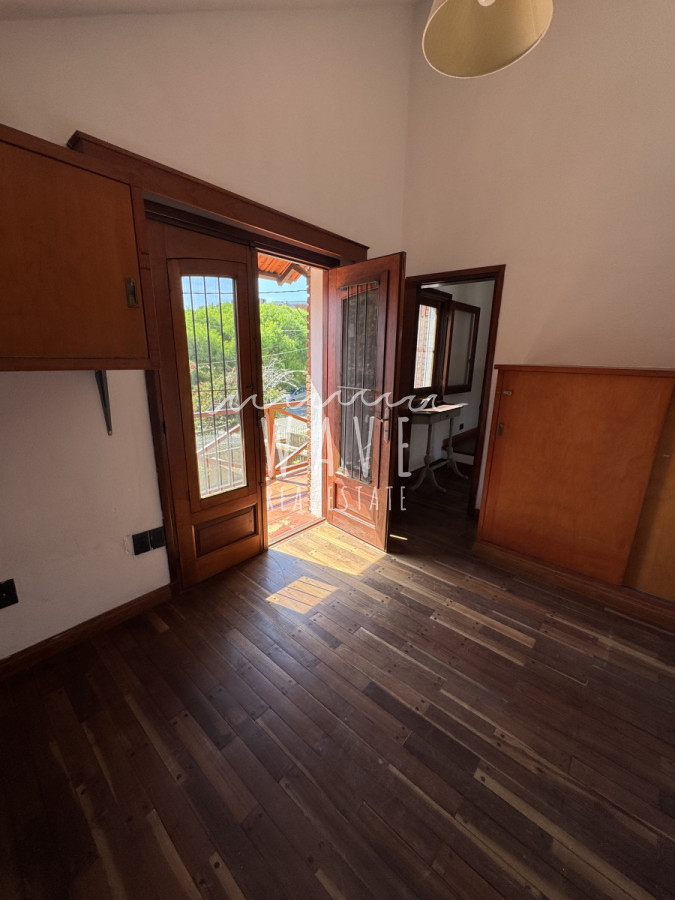 Casa ID.4809 - Maldonado, Casa en Alquiler Anual zona colegios. 2 dormitorios.