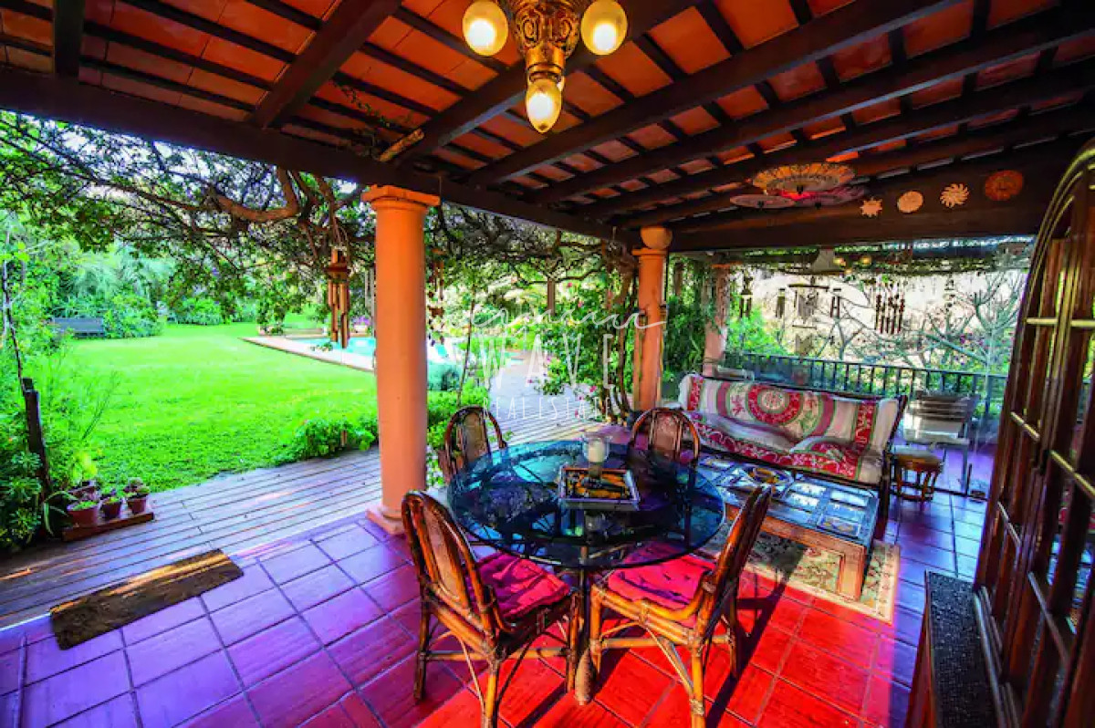 Casa ID.4625 - Casa de Lujo frente al Mar. 