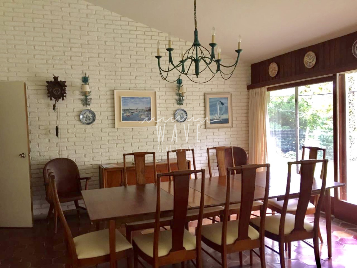 Casa ID.15 - Venta Casa 4 Dormitorios 3 Baños en Golf - Punta del Este