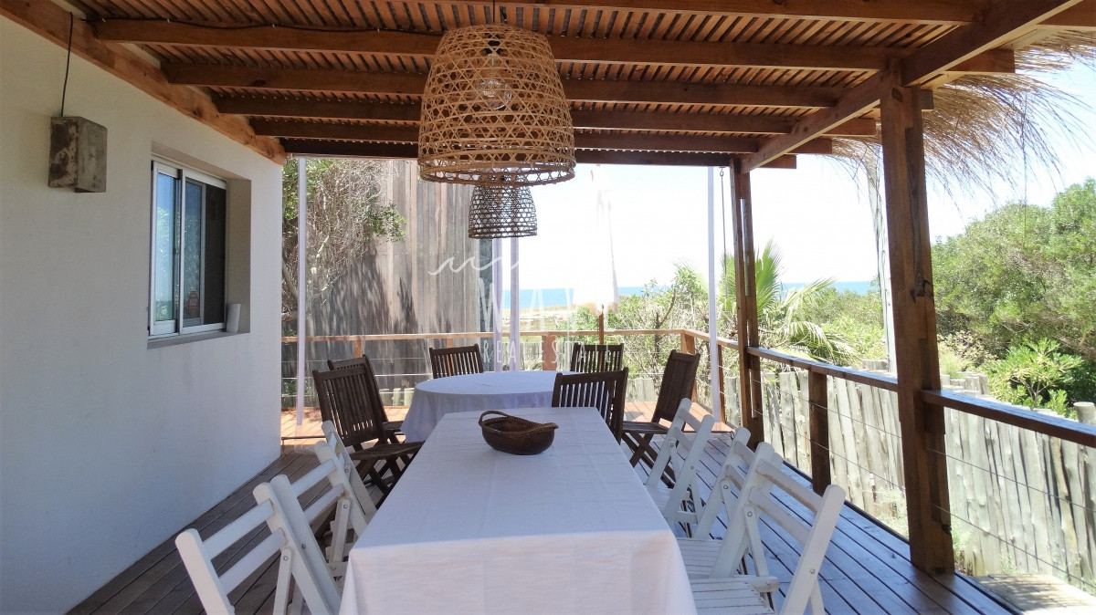 Casa ID.971 -  Alquiler casa de 2 dormitorios en Suite + servicio A UNA CUADRA DE LA PLAYA en José Ignacio.