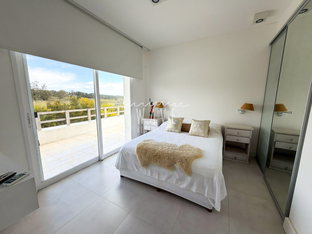 Casa ID.6136 -  Espectacular residencia de 6 suites en Laguna Estates | 5.000 m² de terreno y vista a Laguna Blanca