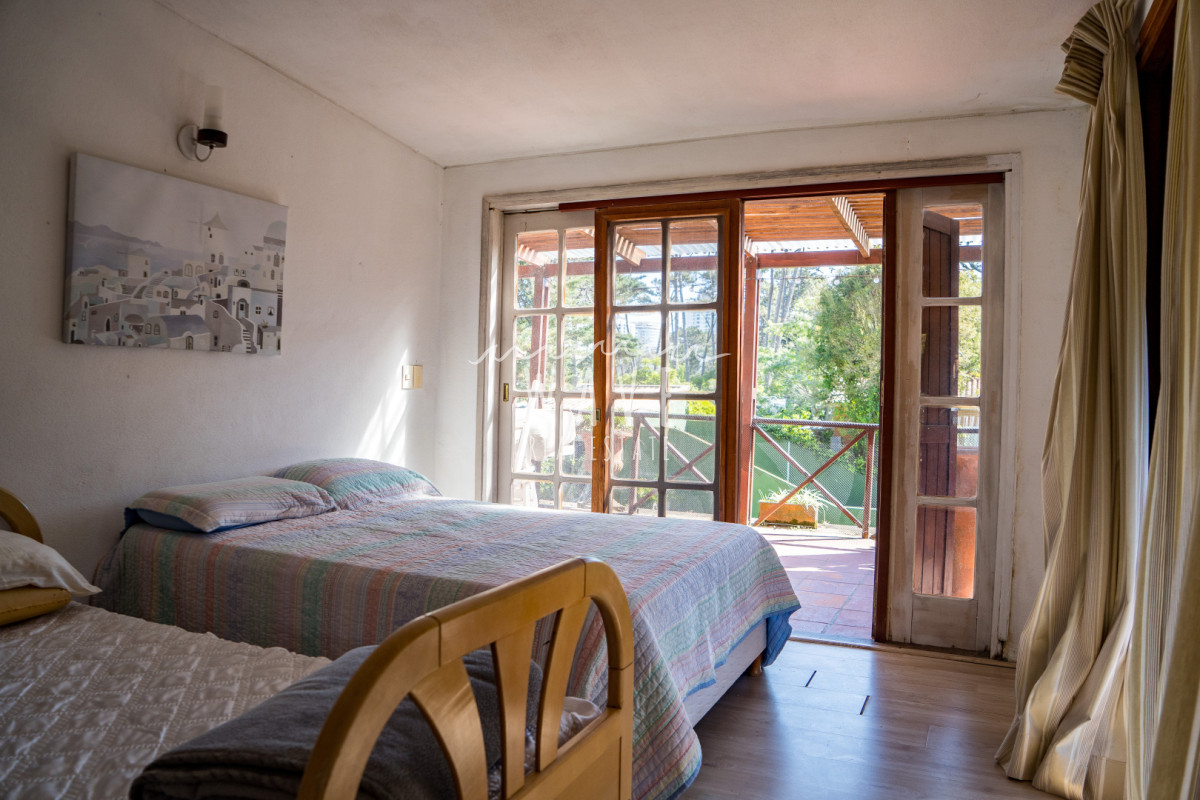 Casa ID.5035 - Alquiler temporal Casa San Rafael Punta del Este, 8 suites, 200 mts del mar! 