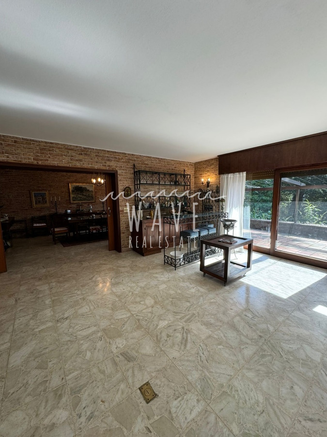 Casa ID.4421 - Venta espectacular Casa de 4 dormitorios en Mansa, Punta del este 
