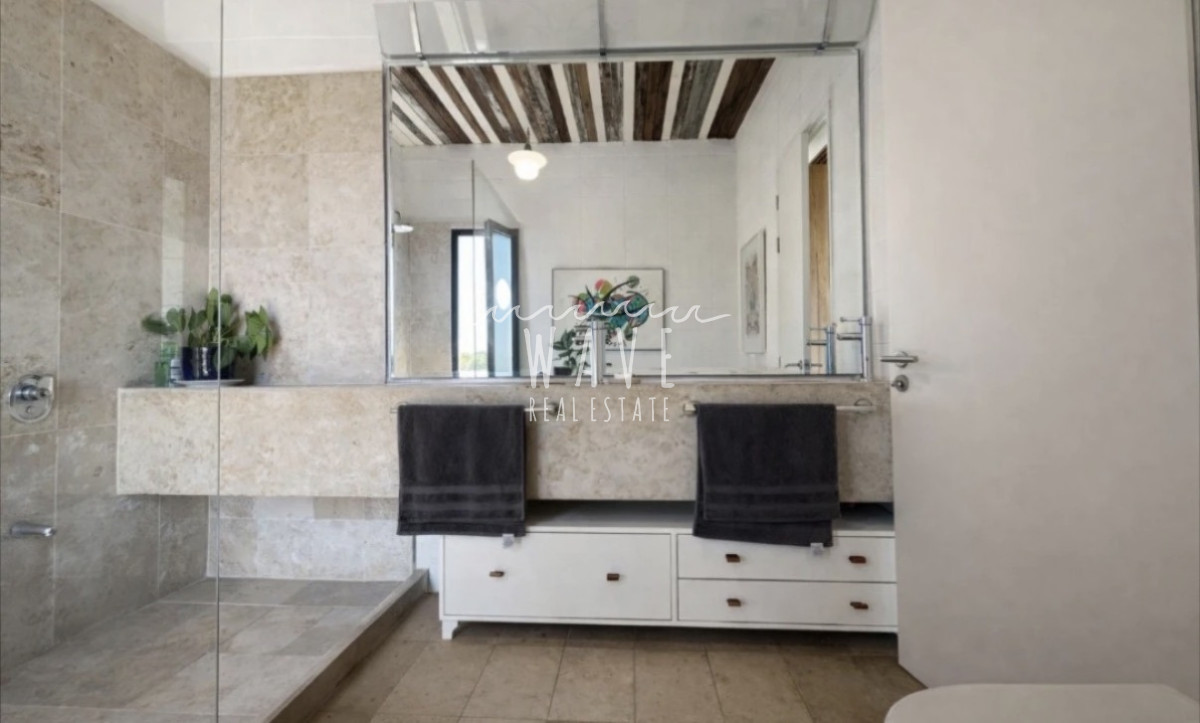 Casa ID.5210 - Venta de casa de 5 dormitorios en Punta Piedras, Manantiales