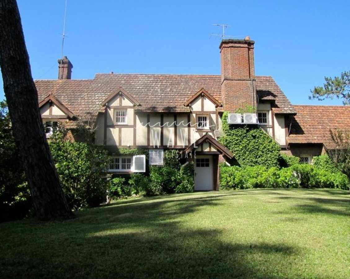 Casa ID.976 - CASA EN BARRIO GOLF A METROS DEL MAR