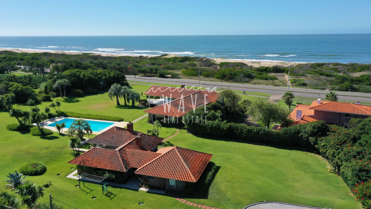 Casa ID.1604 - ESPECTACULAR CASA EN BRAVA-PUNTA DEL ESTE