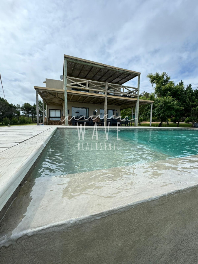 Casa ID.4703 - Alquiler Temporal de casa con 4 dormitorios en Manantiales