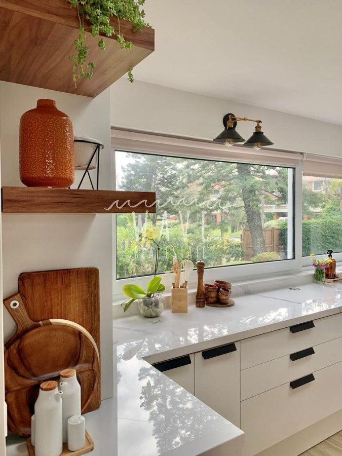 Casa ID.4289 - Moderna casa en alquiler temporal playa mansa 