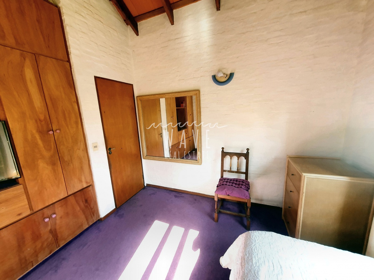Casa ID.1489 - Venta de Casa de 3 dormitorios en Jardines de Córdoba, Punta del Este.