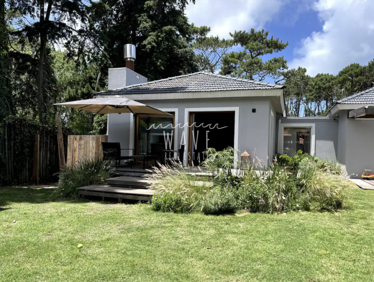 Casa ID.4923 - Alquiler de Verano, Casa de 4 dormitorios y dep. en San Rafael, piscina climatizada, ideal familia numerosa