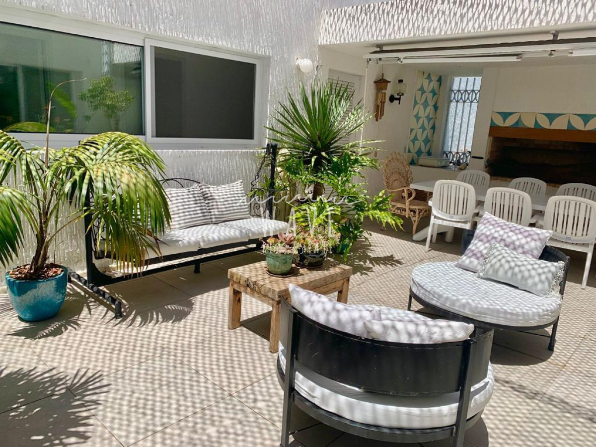 Casa ID.4289 - Moderna casa en alquiler temporal playa mansa 