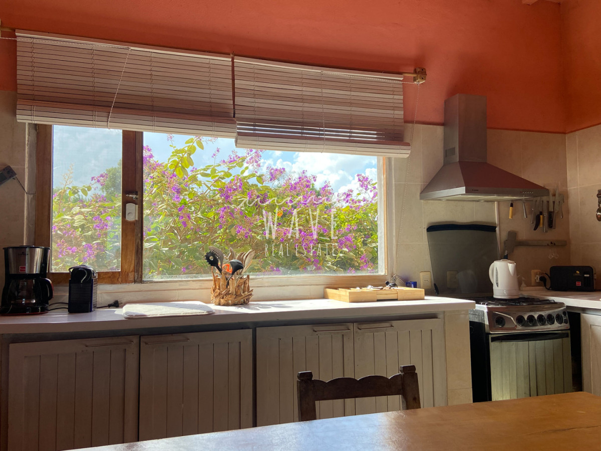 Casa ID.5179 - Venta de casa de 5 dormitorios en Punta Piedras, Manantiales