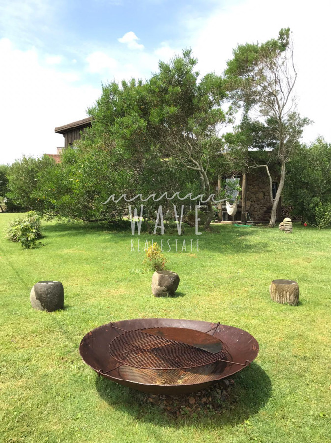 Casa ID.4581 - Alquiler de Verano, La Juanita, casa sobre laguna José Ignacio, cerca de la playa, 3 dormitorios. 