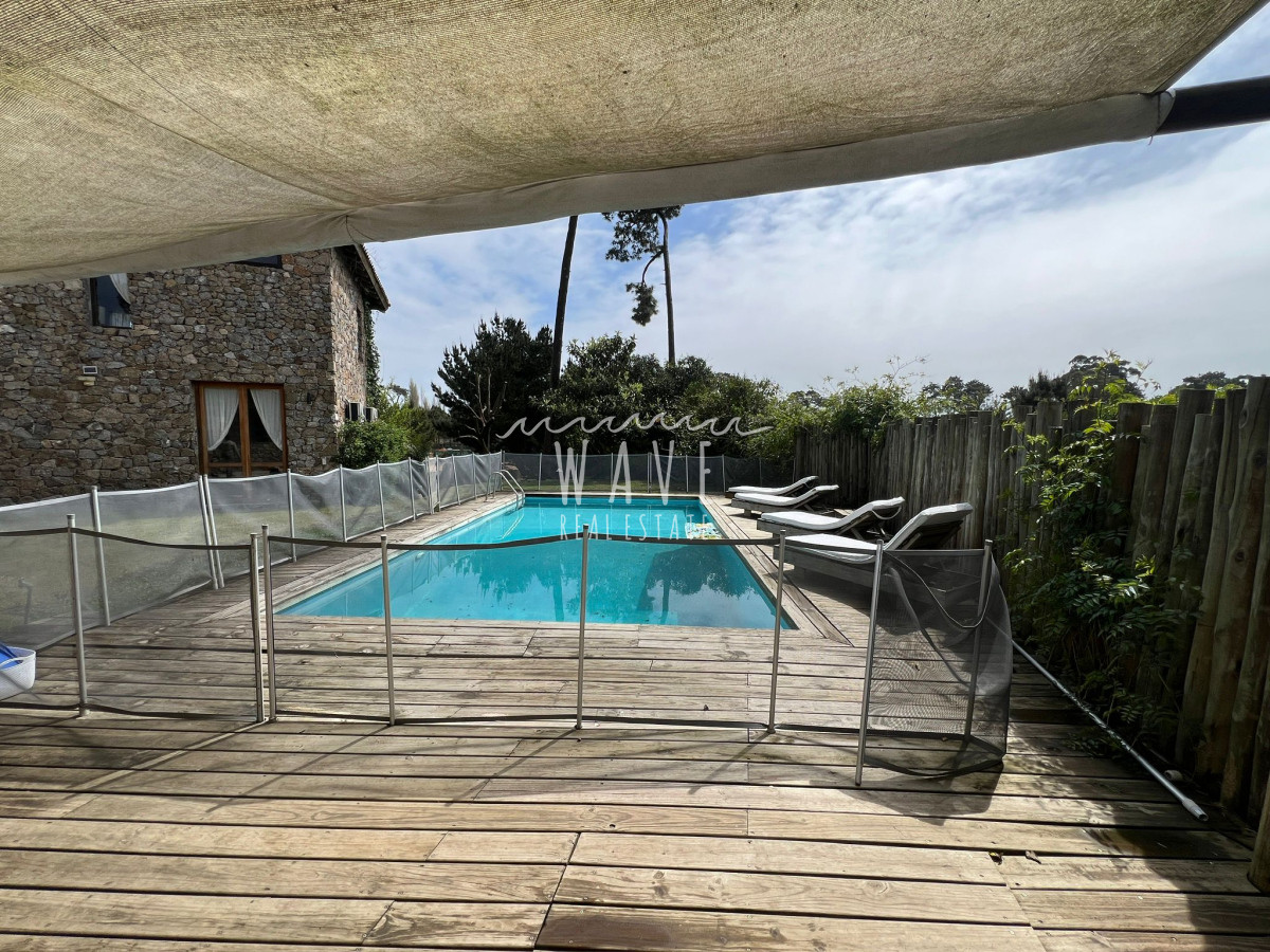 Casa ID.4541 - Alquiler de Temporada, Casa en Barrio Marly, 3 dormitorios