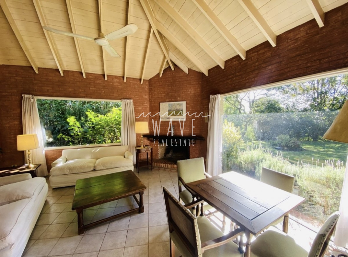 Casa ID.3955 - Venta Casa Barrio Privado, Punta del Este 