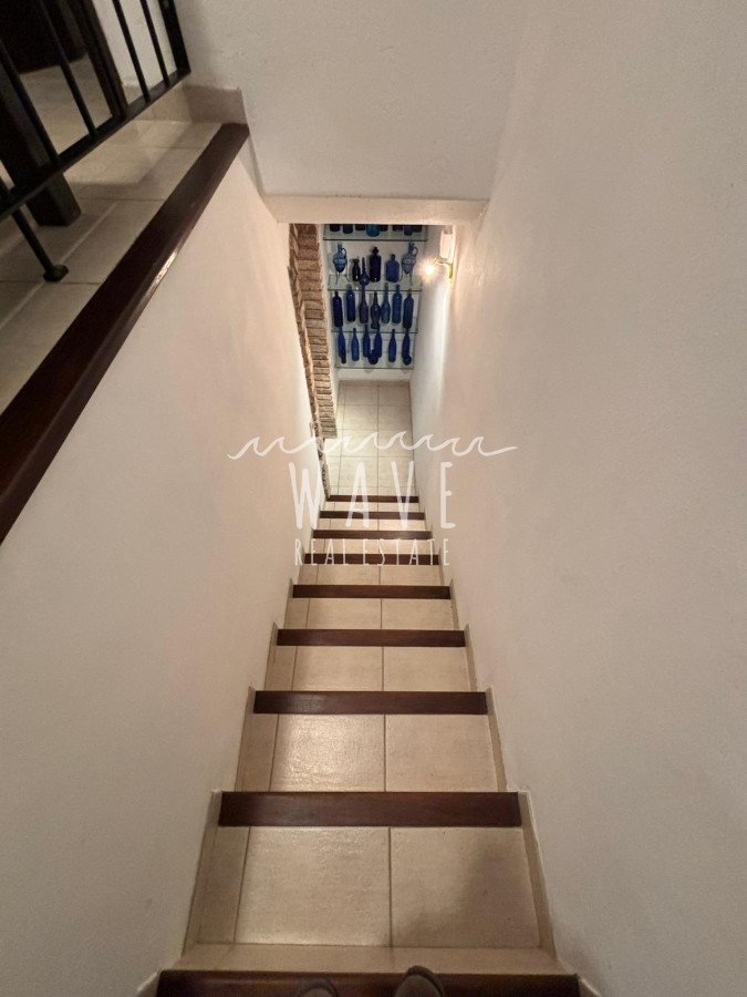 Casa ID.4421 - Venta espectacular Casa de 4 dormitorios en Mansa, Punta del este 