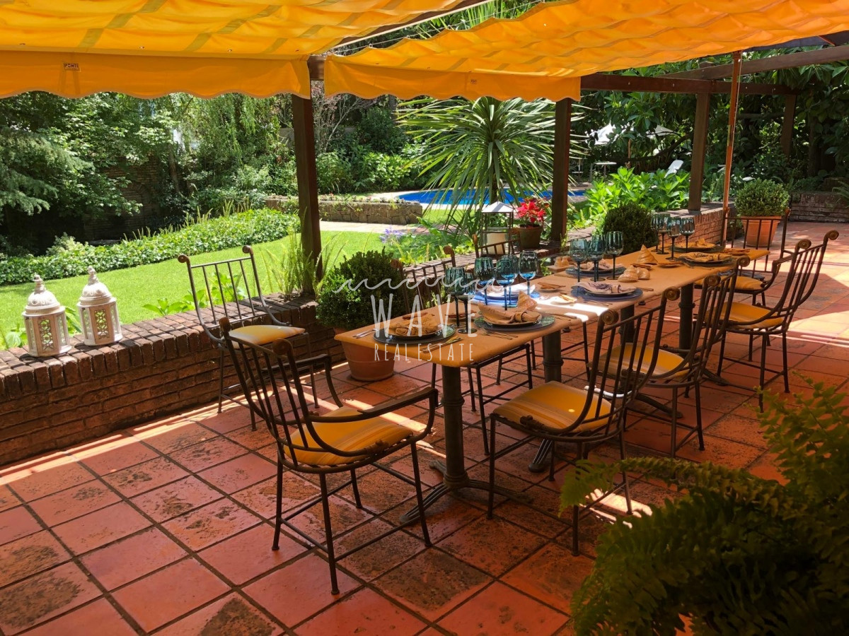 Casa ID.4421 - Venta espectacular Casa de 4 dormitorios en Mansa, Punta del este 