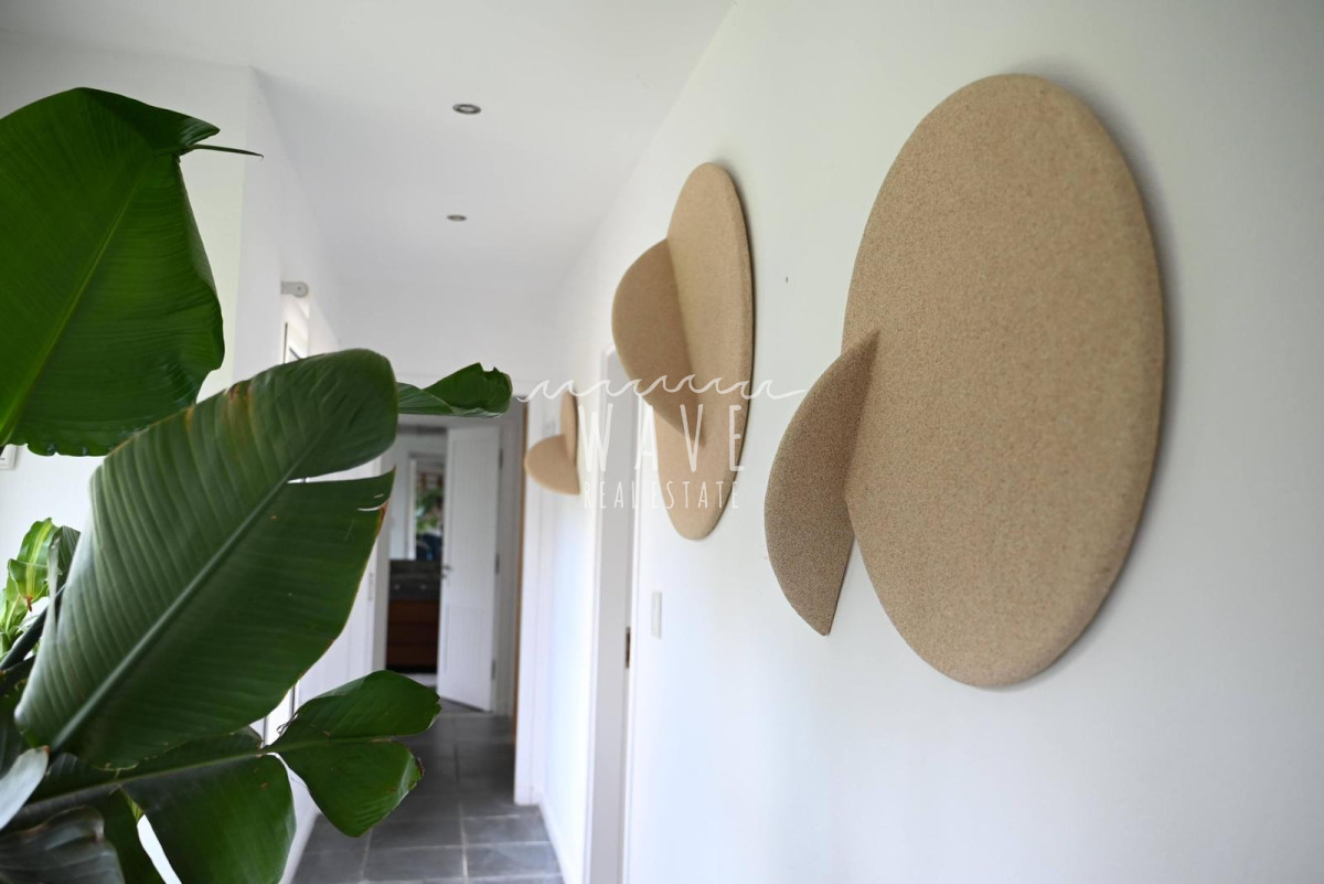 Casa ID.4664 - La Barra, a 5 minutos de todo, en entorno de chacras, 4 dormitorios, piscina, gran jardín.