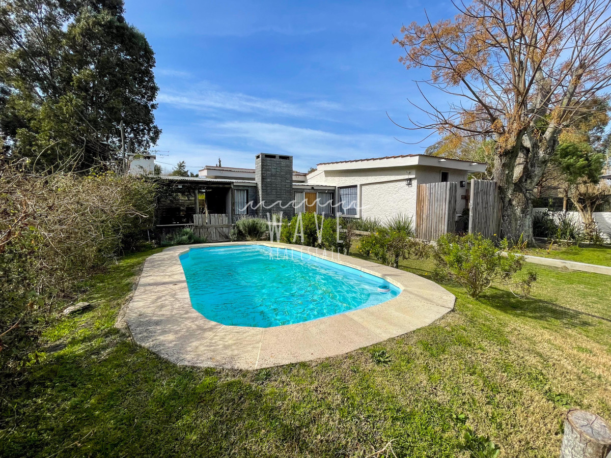 Casa ID.4960 - Alquiler de Verano, Casa de 3 dormitorios+ dependencia en El Tesoro, La Barra