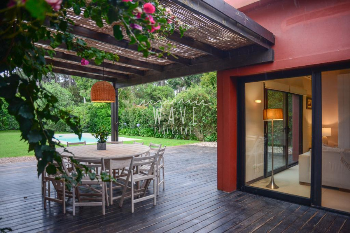 Casa ID.4034 - Espectacular casa en Alquiler, barrio privado,  Punta del Este, Barrio Privado La Arbolada 