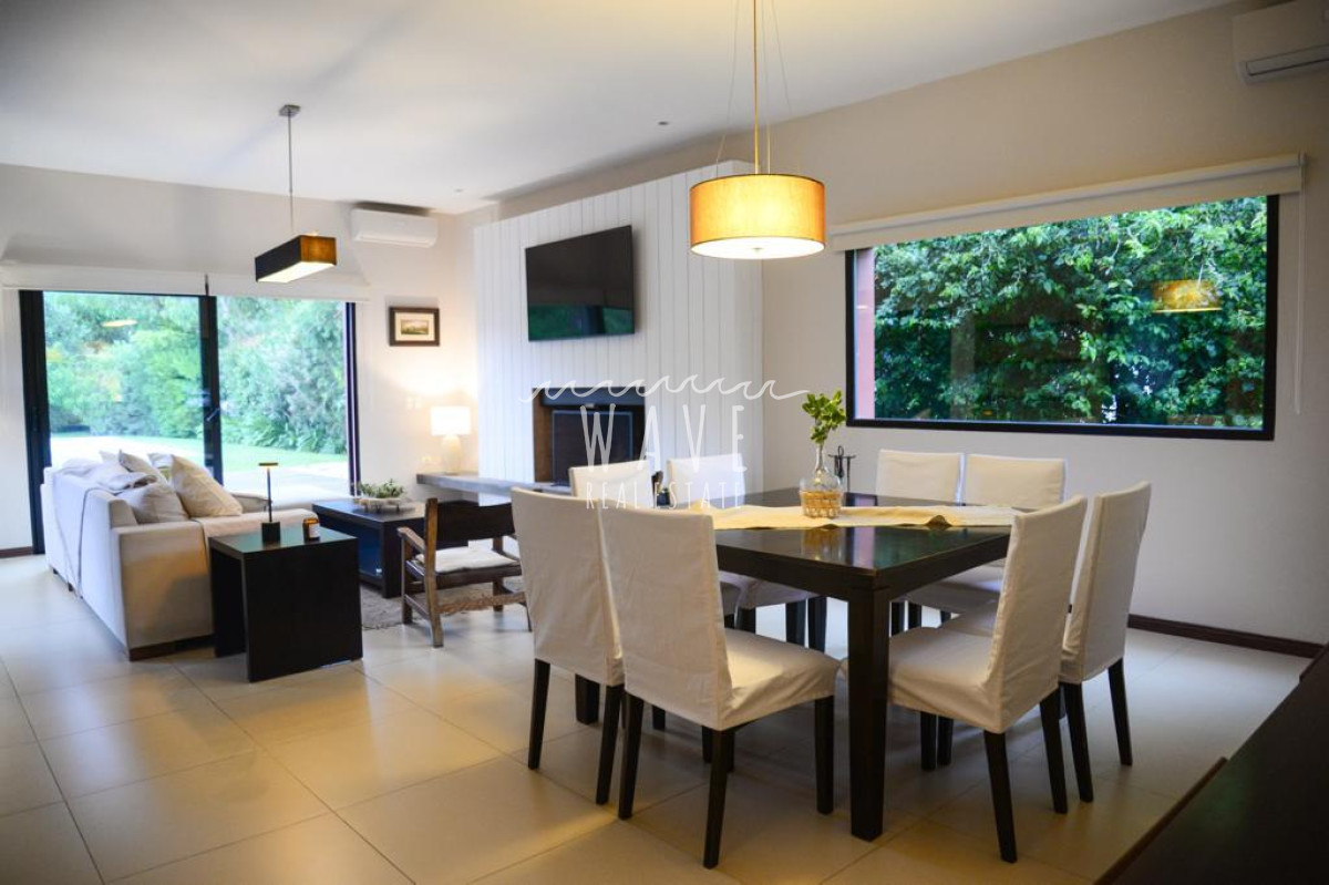 Casa ID.4034 - Espectacular casa en Alquiler, barrio privado,  Punta del Este, Barrio Privado La Arbolada 