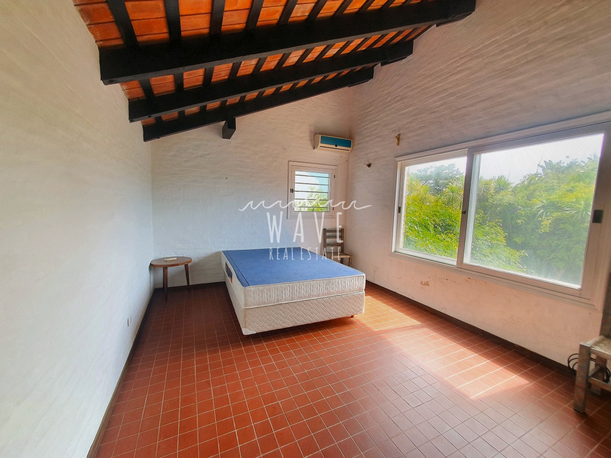 Casa ID.1391 - VENTA Y ALQUILER DE CASA DE 3 DORMITORIOS, 2 SUITES Y 3 BAÑOS EN LA BARRA