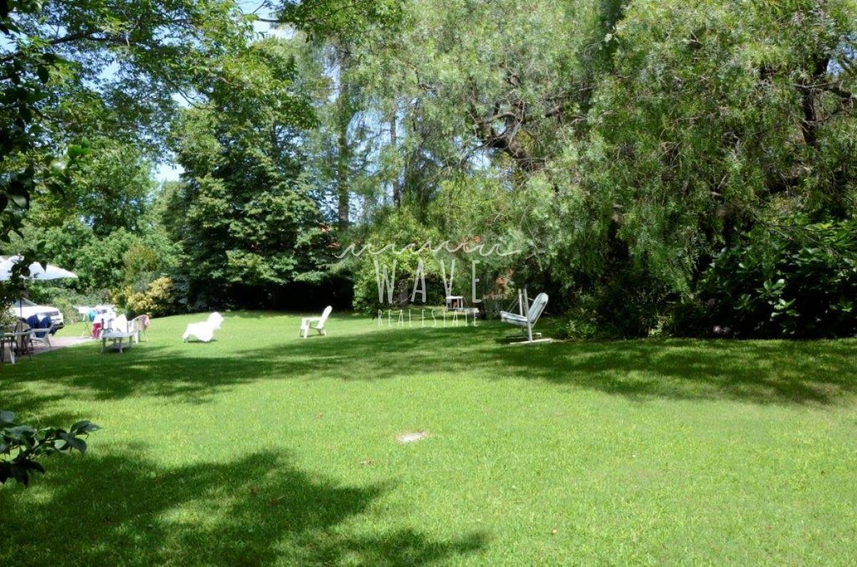 Casa ID.15 - Venta Casa 4 Dormitorios 3 Baños en Golf - Punta del Este