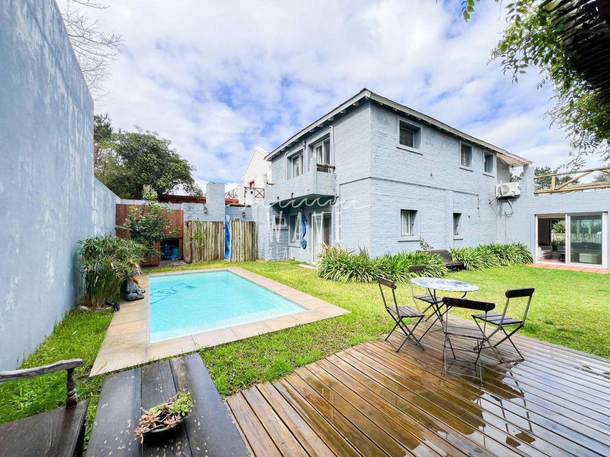 Casa ID.5004 - Alquiler de verano, Casa de 5 dormitorios en La Barra