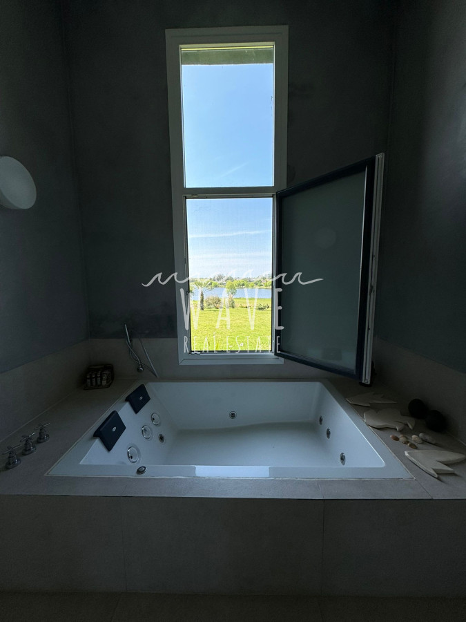 Casa ID.4563 - Alquiler de verano ,  espectacular casa de 5 dormitorios en barrio privado, Pueblo mio Manantiales 