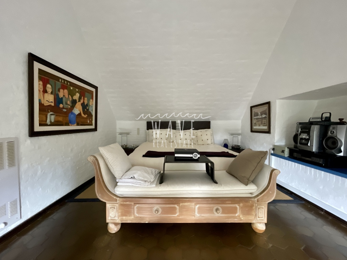 Casa ID.1562 - VENTA- MAGNIFICO CHALET EN ZONA GOLF- PUNTA DEL ESTE