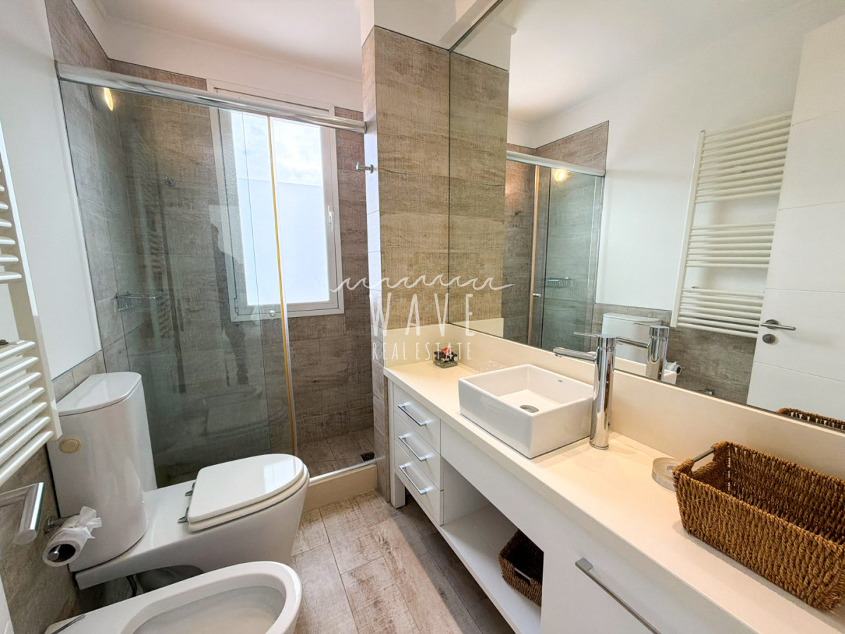 Casa ID.6136 -  Espectacular residencia de 6 suites en Laguna Estates | 5.000 m² de terreno y vista a Laguna Blanca