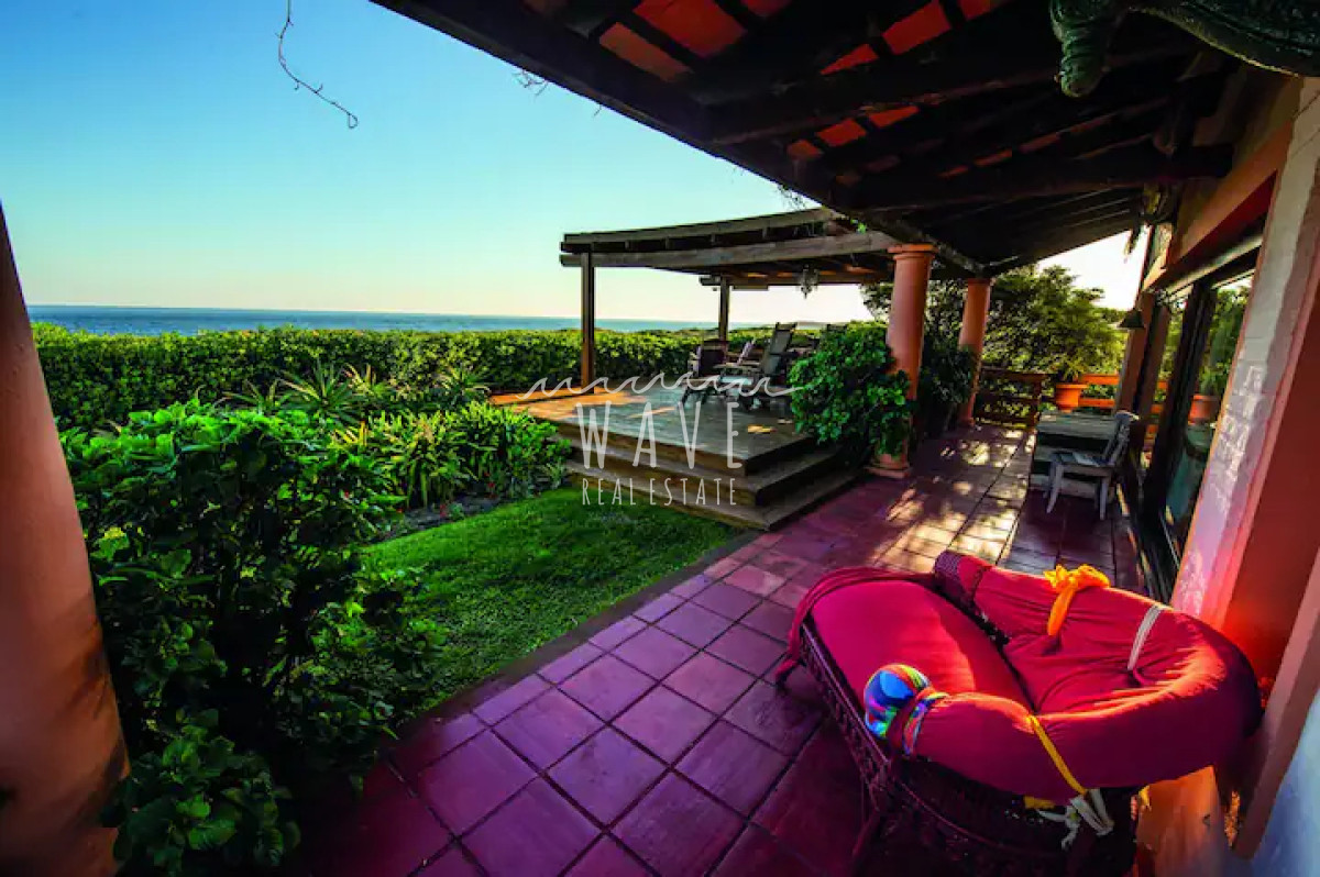Casa ID.4625 - Casa de Lujo frente al Mar. 