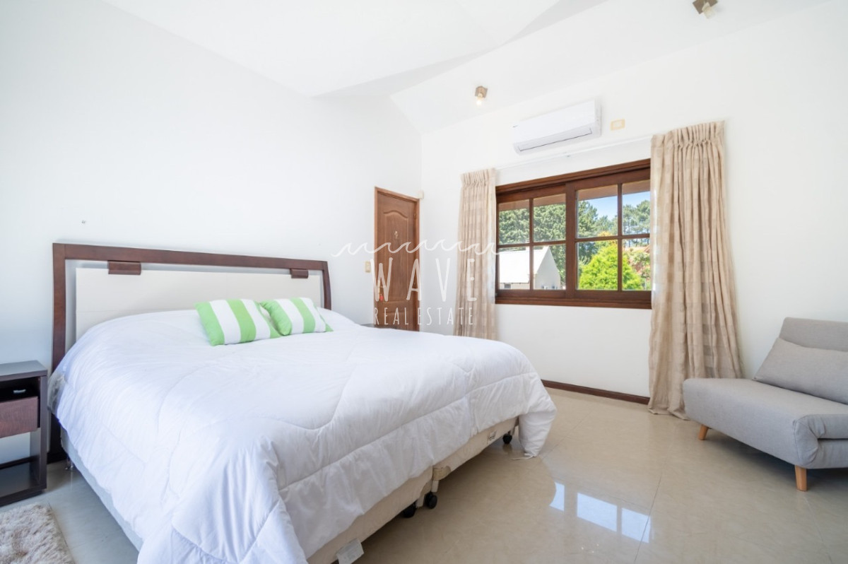 Casa ID.4628 - Alquiler espectacular casa en Beverly Hills, Punta del Este 