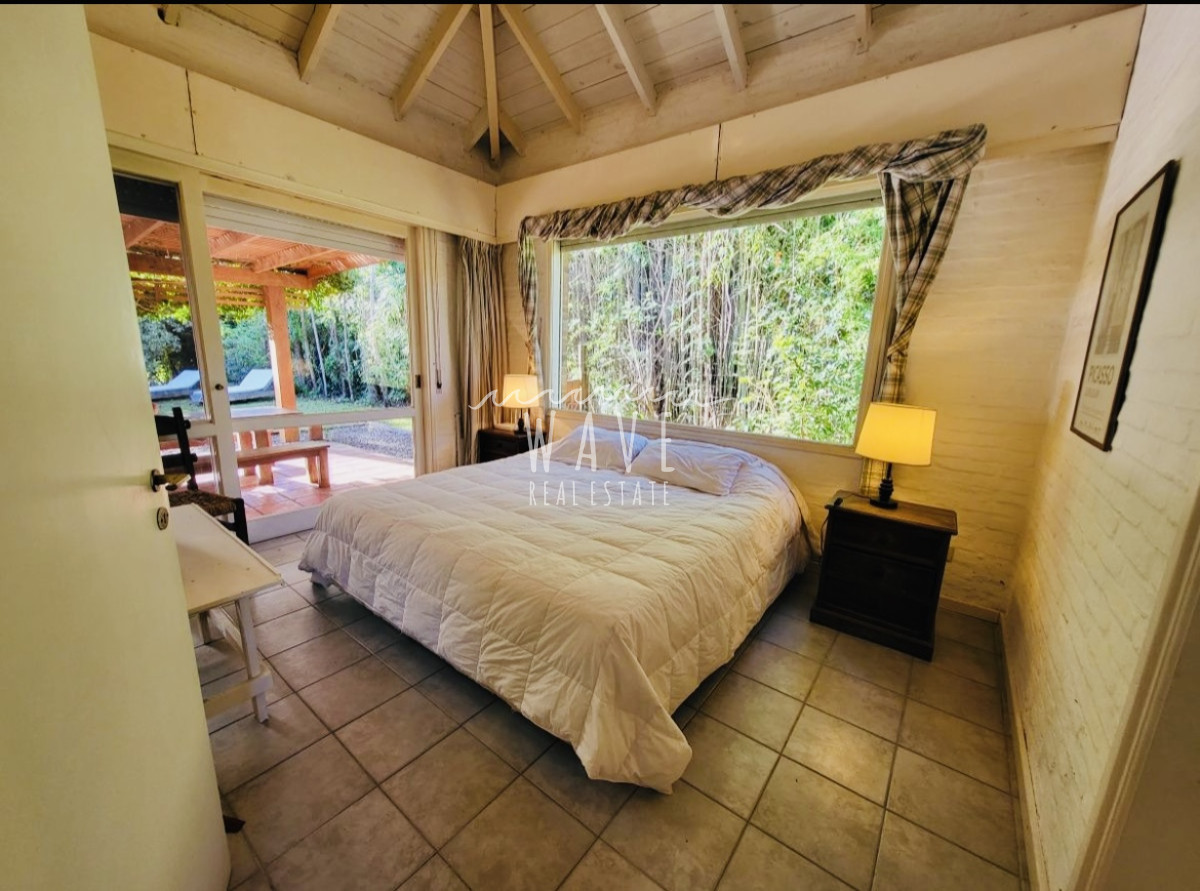 Casa ID.3955 - Venta Casa Barrio Privado, Punta del Este 