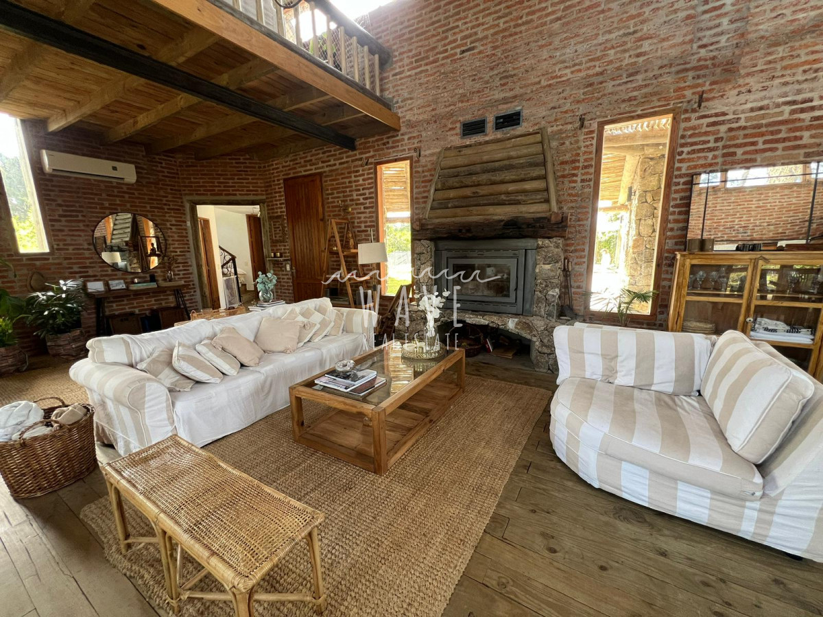 Casa ID.4541 - Alquiler de Temporada, Casa en Barrio Marly, 3 dormitorios