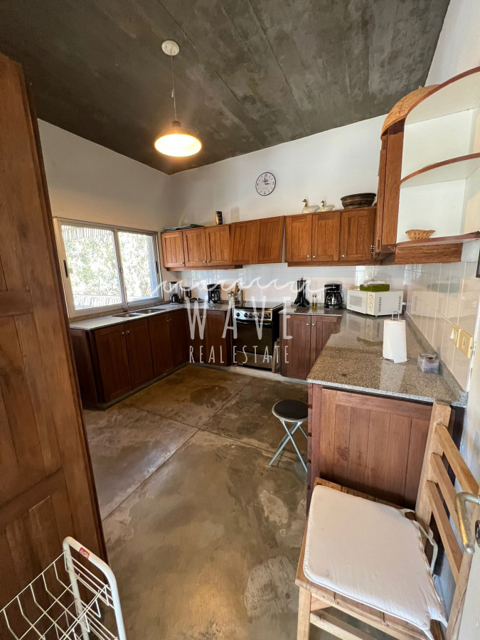 Casa ID.888 - El Chorro a metros del mar, 4 dormitorios, playroom, terrazas con vista, piscina.