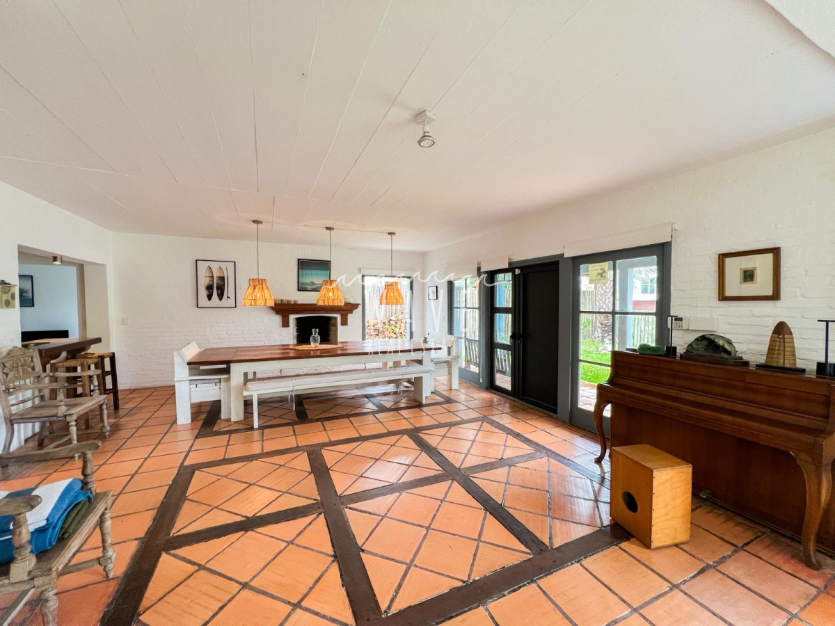 Casa ID.5004 - Alquiler de verano, Casa de 5 dormitorios en La Barra