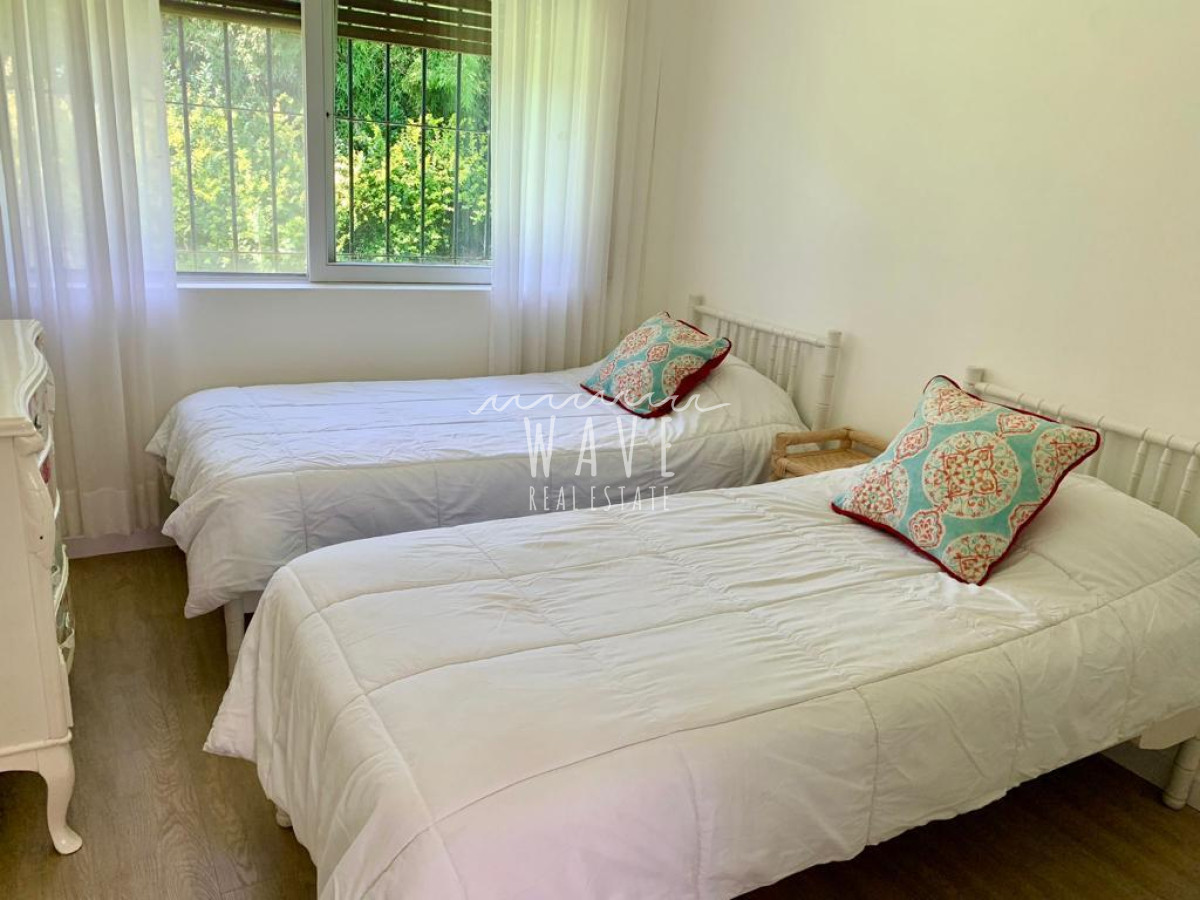 Casa ID.4289 - Moderna casa en alquiler temporal playa mansa 