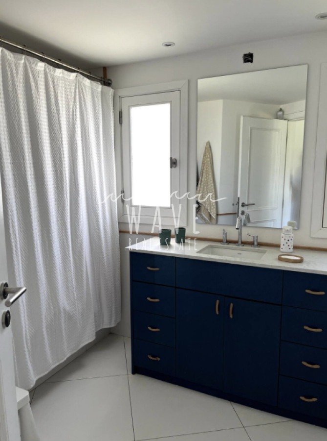 Casa ID.4923 - Alquiler de Verano, Casa de 4 dormitorios y dep. en San Rafael, piscina climatizada, ideal familia numerosa