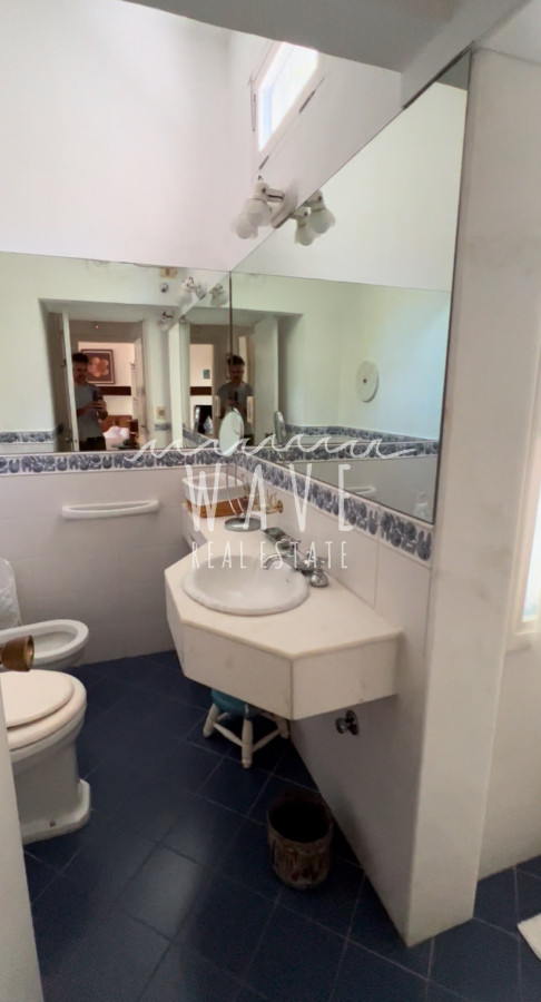 Casa ID.1040 - Alquiler Temporal La Barra, zona céntrica, a 1 cuadra Ruta 10, Ideal familias numerosas.